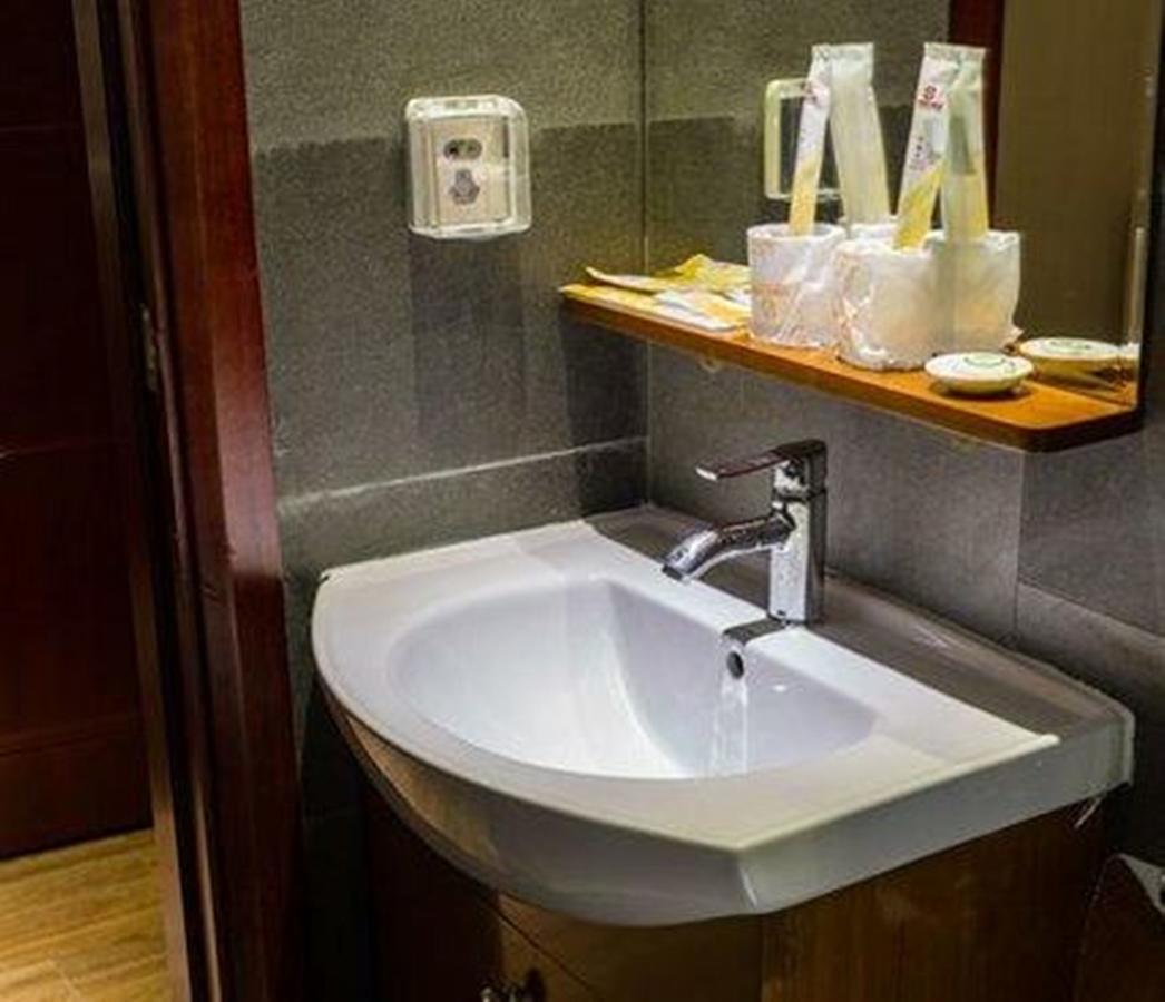 Hengchao Holiday Hotel Canton Extérieur photo